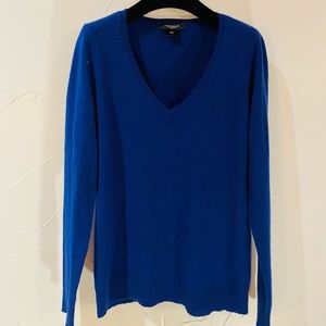 Anne Taylor Cashmere sweater